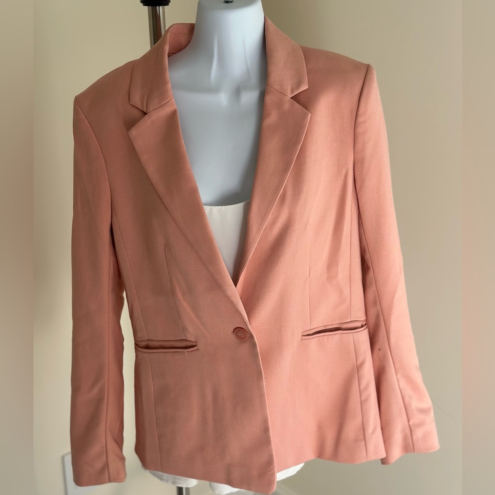 Zara Women's Blazer jacket in Warm Peach - Picture 3 of 15